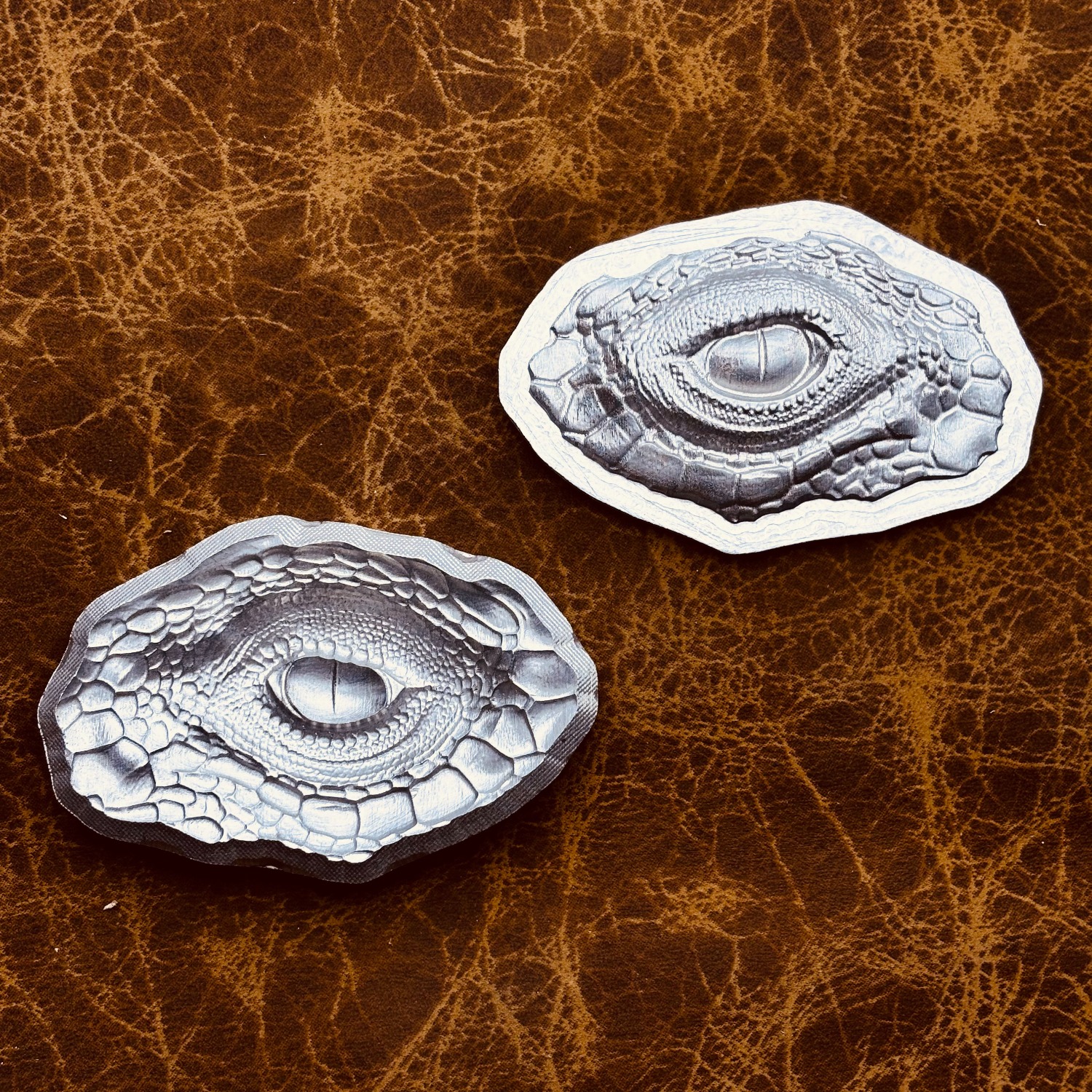 Dragon Dinosaur Eye Leather Em - Dinosaur And Craft reseña y precio